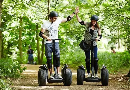 Trinity On Lakeshore With Horses, Jetty & Games *